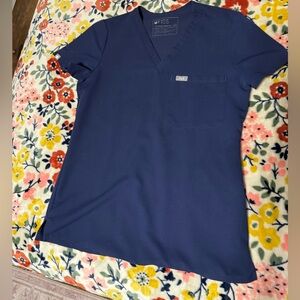 Figs Catarina One-Pocket Scrub Top